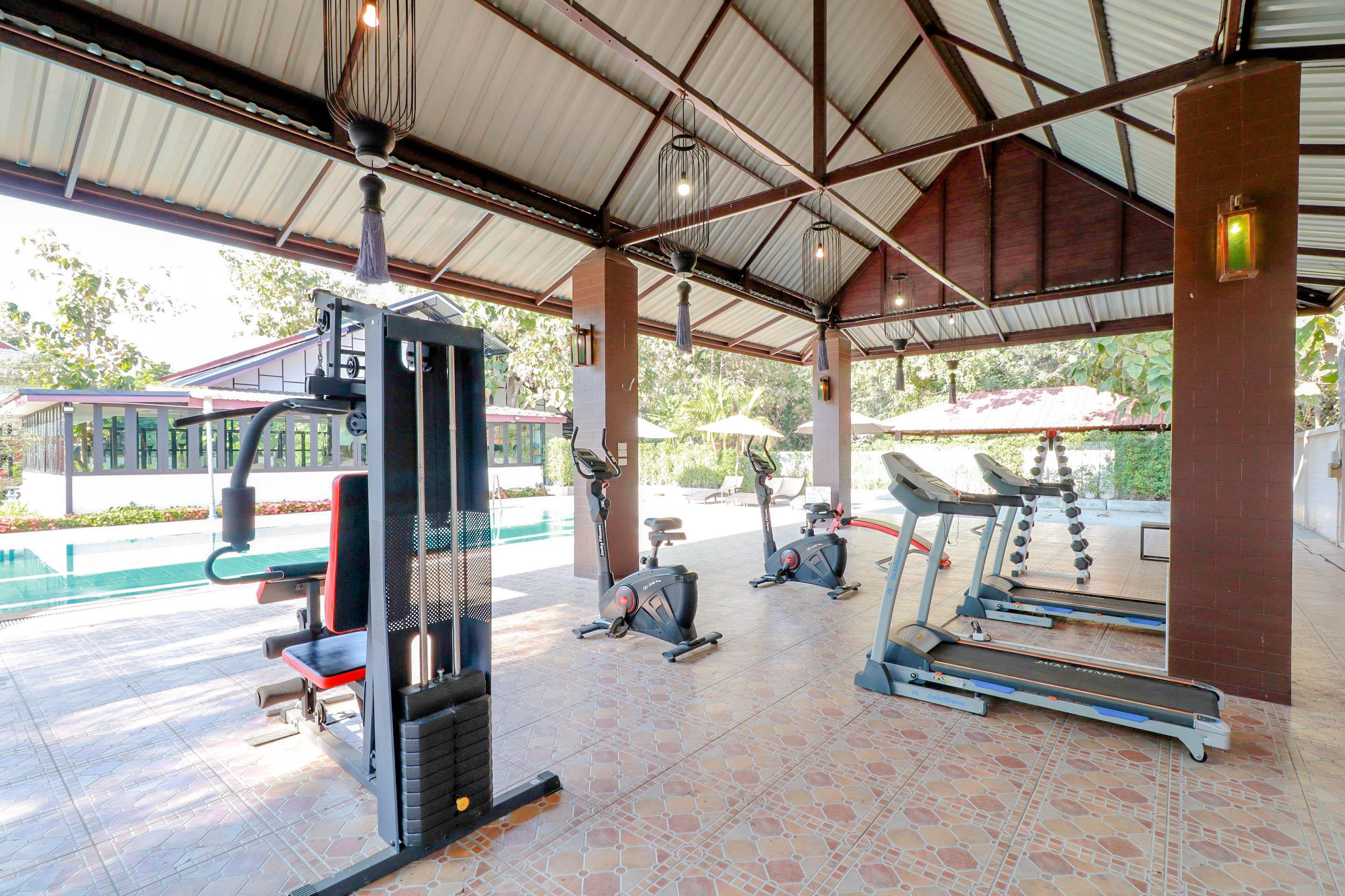 Oyo 557 Tong House Hotel