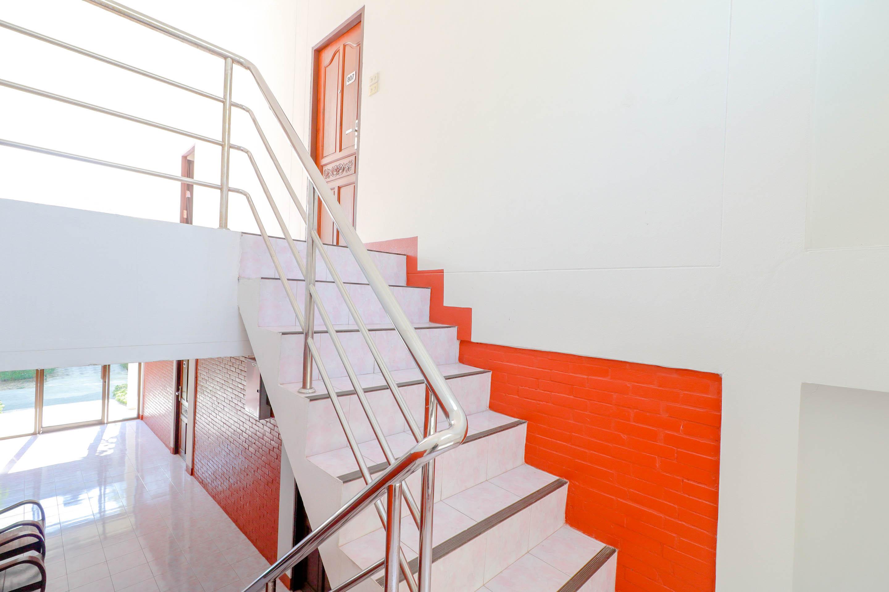Hotel Oyo 557 Tong House